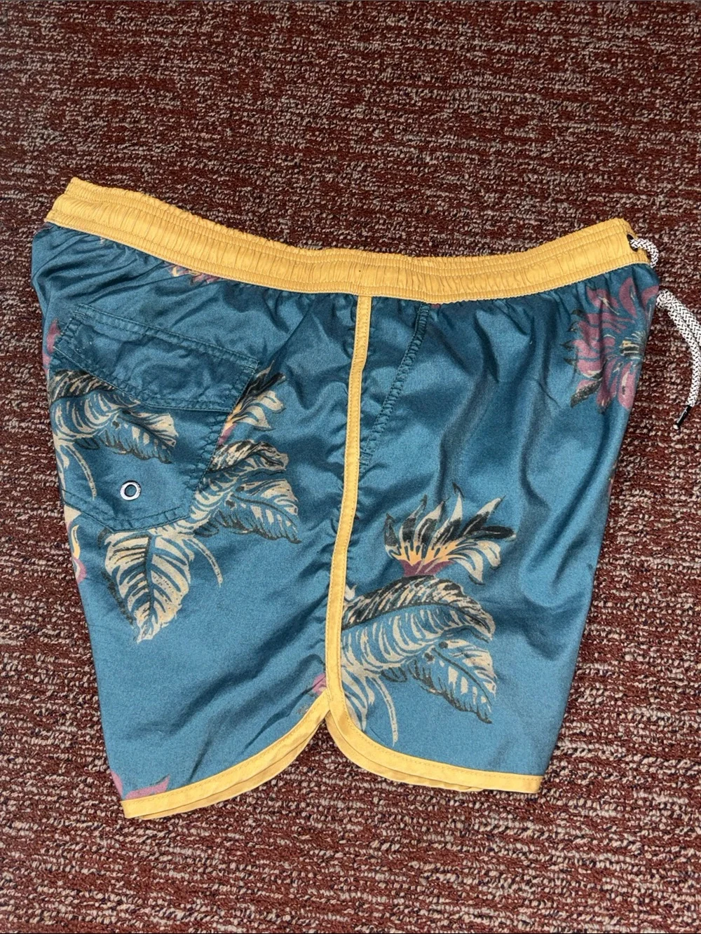 Maamgic 5” swim shorts tropical print chartreuse trim floral print beach XL